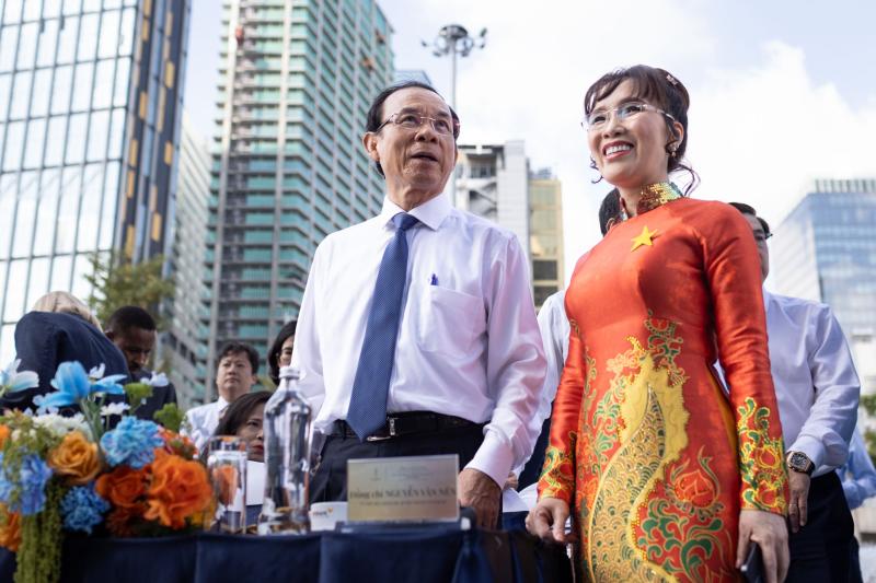 khanh thanh Saigon Marina IFC anh 2