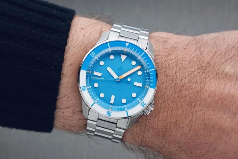 dong ho lan,  Namica dong ho,  Seiko dong ho,  dong ho gia tot,  dong ho doc dao,  mau sac dong ho anh 2