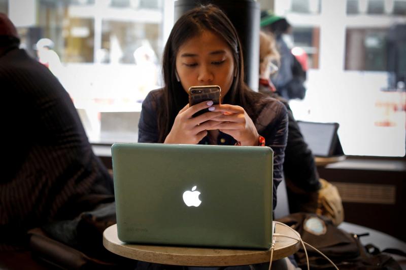 Gen Z,  tai chinh Gen Z,  kinh te Gen Z,  ap luc Gen Z,  tuong lai Gen Z,  the he Z anh 1