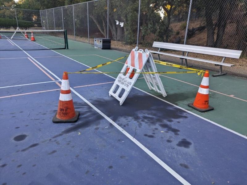 san pickleball tieng on,  giai quyet tieng on,  Los Gatos pickleball,  cach am san pickleball,  California pickleball anh 1