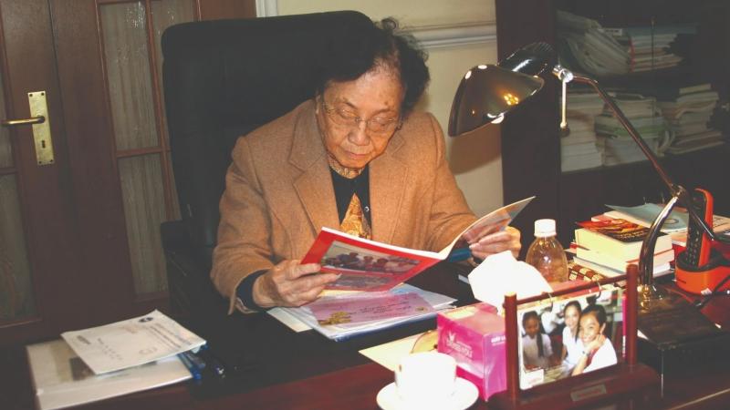 Nguyen Thi Binh,  nha ngoai giao,  Hiep dinh Paris,  nha giao duc,  Madam Binh,  Doan dam phan,  nhan vat lich su anh 1