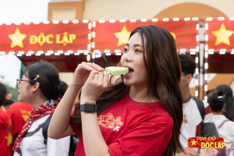 check-in,  check-in ho Guom,  check-in Ha Noi,  Le hoi Doc Lap,  Toa do Doc Lap anh 12