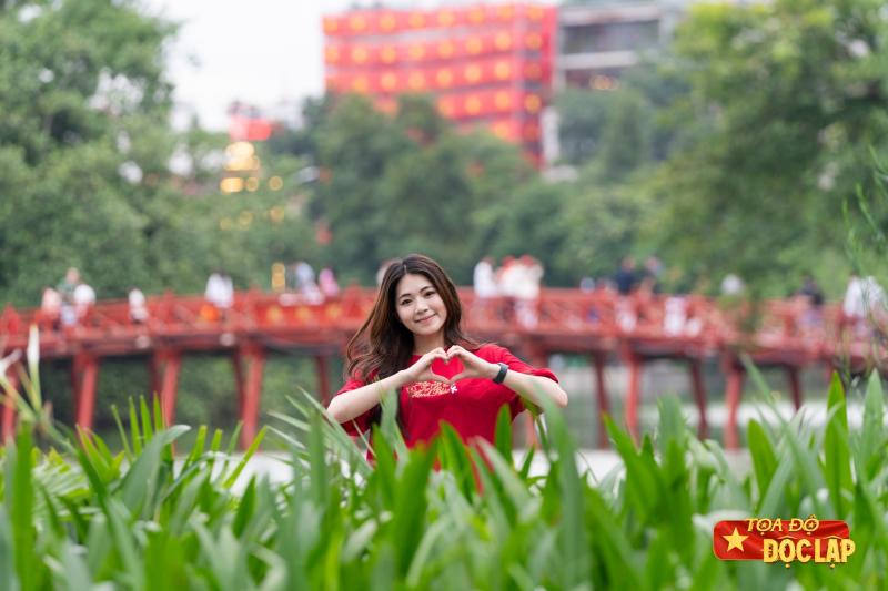 check-in,  check-in ho Guom,  check-in Ha Noi,  Le hoi Doc Lap,  Toa do Doc Lap anh 14