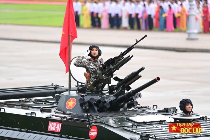 Khi tai cua quan doi anh 4