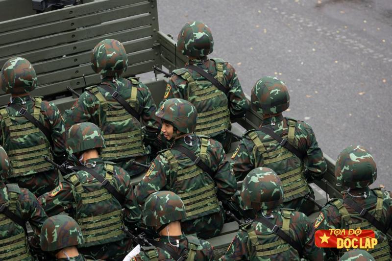 Khi tai cua quan doi anh 15