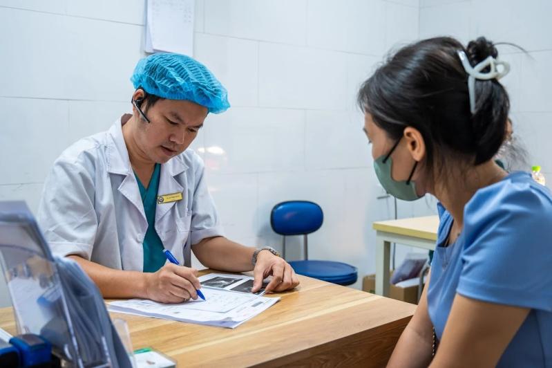 thu tinh ong nghiem anh 1