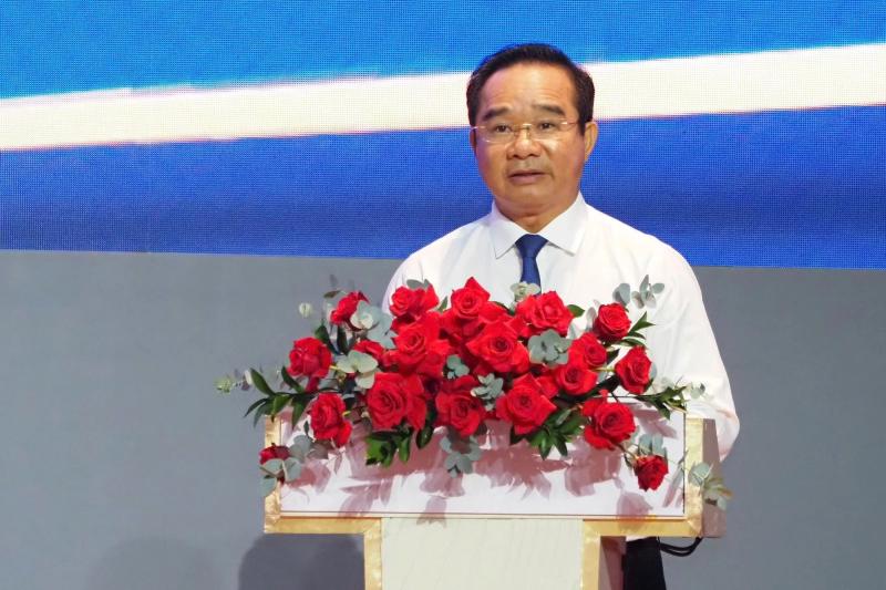trung tam tai chinh anh 1