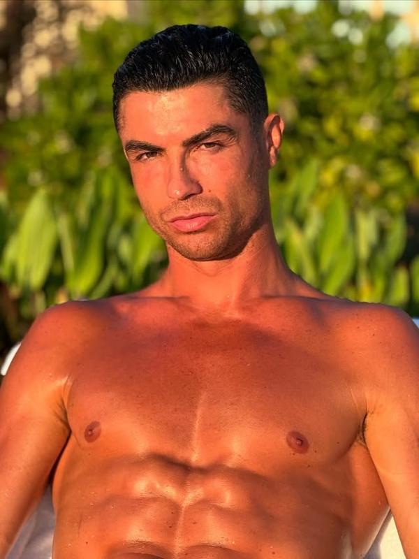 Cristiano Ronaldo anh 4