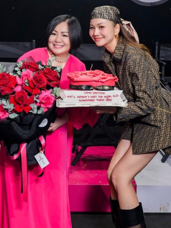 nguoi mau anh 1