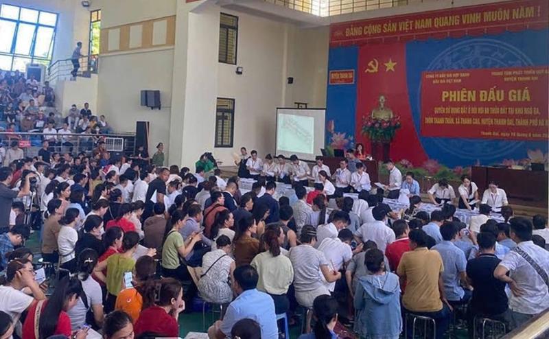 sua luat dat dai anh 2