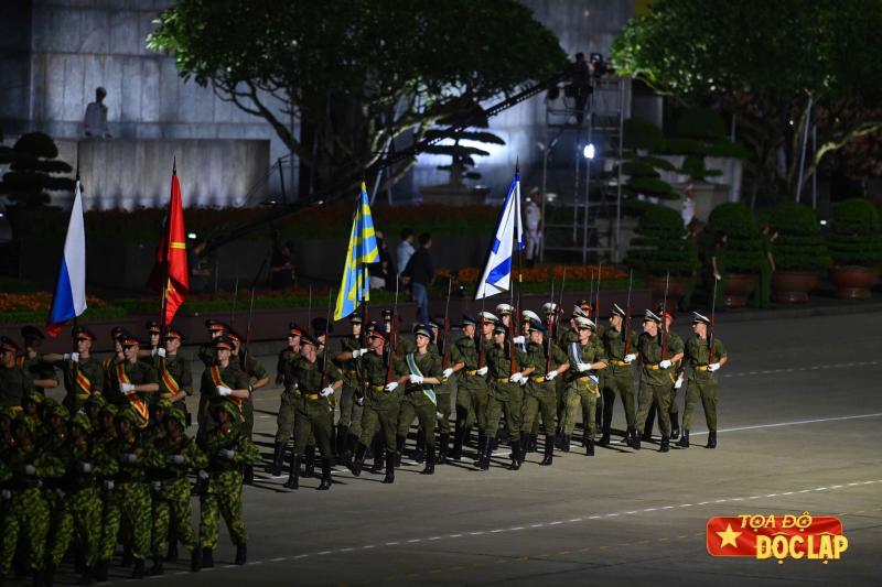 nga du dieu binh anh 6