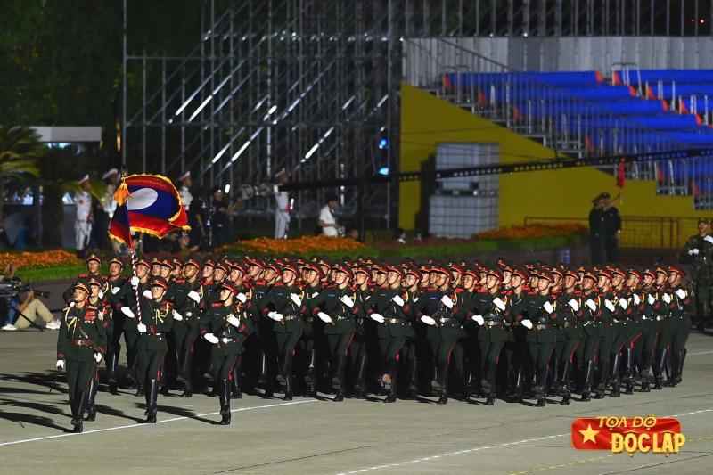 nga du dieu binh anh 1