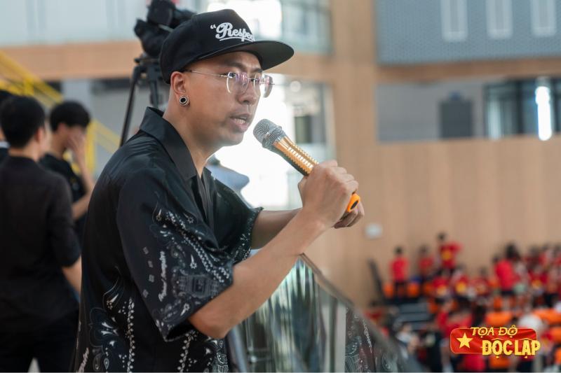 Flashmob Le hoi Doc Lap, Flashmob Quoc khanh Ha Noi, Le hoi Doc Lap 2/9,  Nguoi tre flashmob,  Quoc khanh 2/9, Bieu dien flashmob Ha Noi, Cung Thieu nhi Ha Noi anh 8