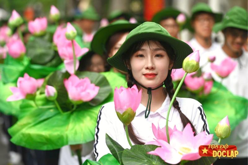 Tong hop luyen A80 anh 12