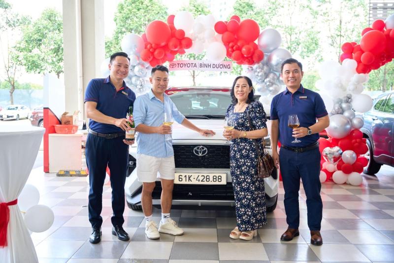 Toyota anh 3