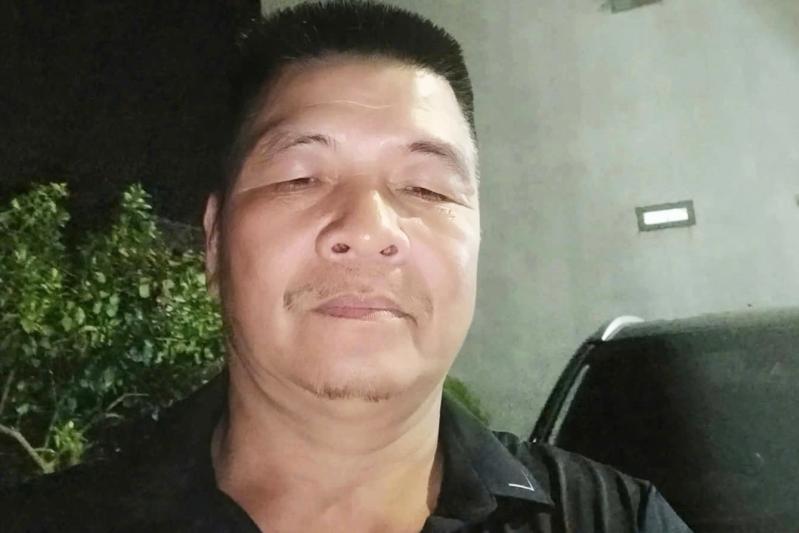 mua xe bang tien le anh 1