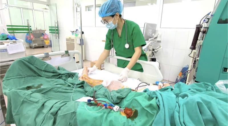 nhiem khuan cuc doc anh 1