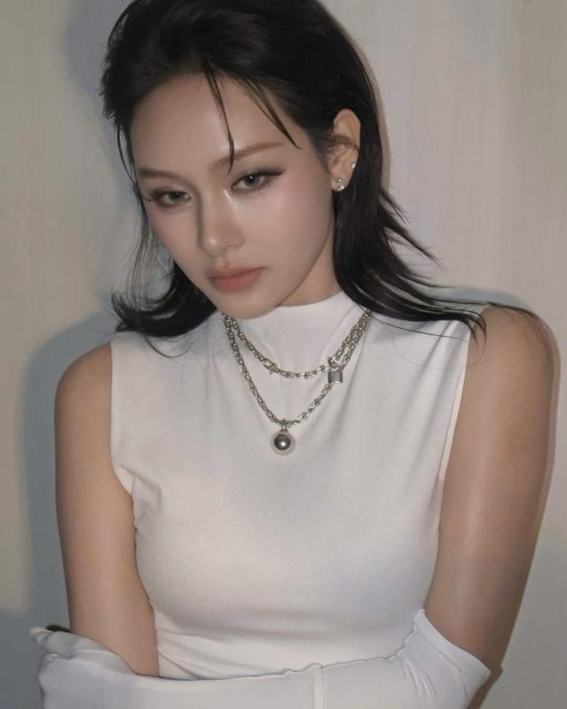 Hien Ho quy goi anh 2