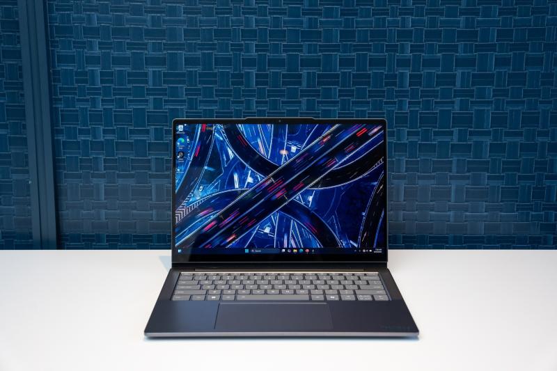 su kien IFA 2025,  Lenovo laptop xoay,  Lenovo ThinkBook VertiFlex Concept,  trien lam cong nghe anh 7