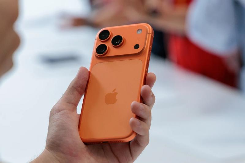 su kien Apple,  su kien iPhone 17,  iPhone 17 ra mat,  danh gia iPhone 17,  iPhone Air ra mat anh 5