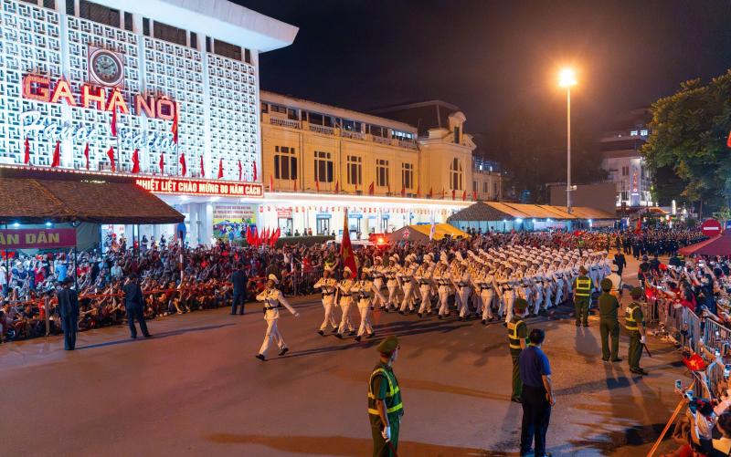 tau Bac Nam anh 1