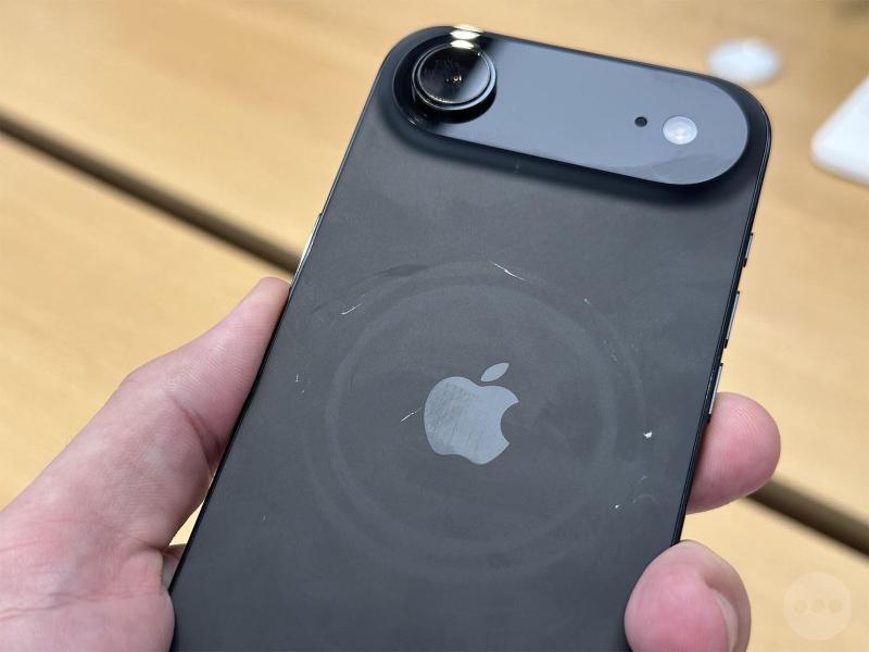 iPhone Air mo ban,  iPhone 17 gia ban,  iPhone Air do ben,  dat mua iPhone 17 anh 1
