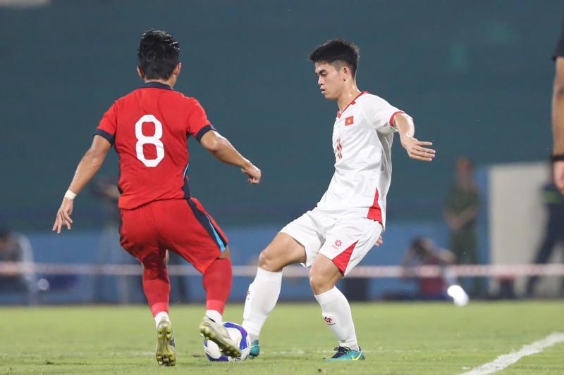 U23 Viet Nam vs Singapore anh 1