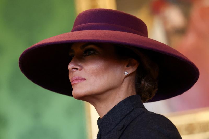 Melania Trump,  vo ong Trump,  De nhat phu nhan,  Dior,  Burberry,  Carolina Herrera anh 7