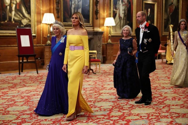 Melania Trump,  vo ong Trump,  De nhat phu nhan,  Dior,  Burberry,  Carolina Herrera anh 4