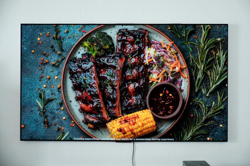 TV OLED,  LG M5,  TV dat nhat,  khong day,  cong nghe AI,  ket noi wireless anh 1