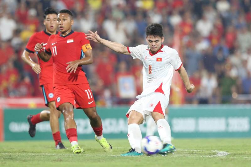 U23 Viet Nam vs Singapore anh 9