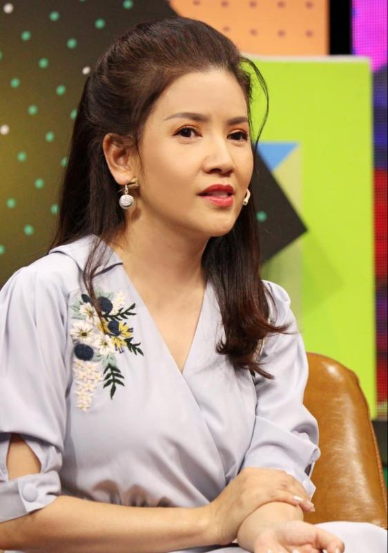 Ngoc Trinh qua doi anh 2