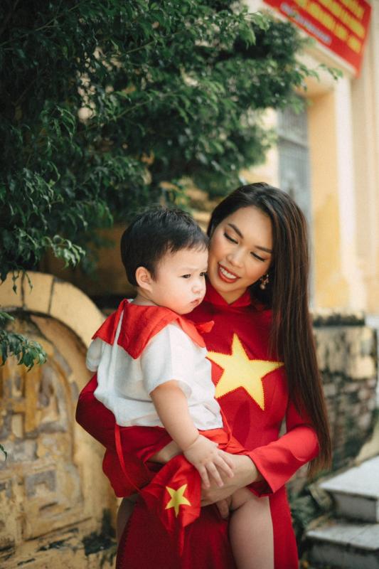 Quyen Linh anh 10