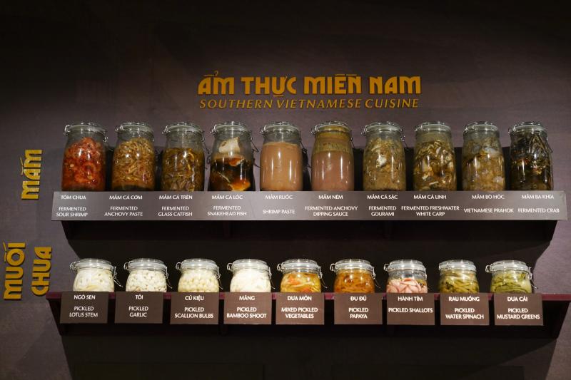 Am thuc trong khang chien anh 3