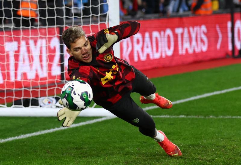 Ederson anh 1
