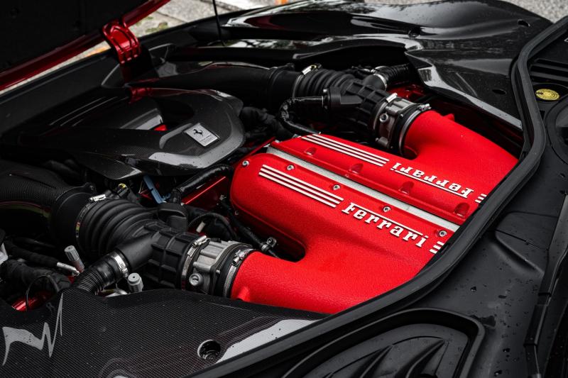 sieu xe,  singapore,  ferrari,  812,  812 superfast,  12cilindri,  ferrari 12cilindri,  v12,  hut khi tu nhien,  849 testarossa,  testarossa,  hybrid,  v8 anh 8
