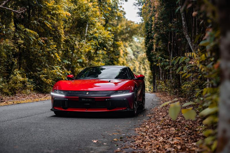 sieu xe,  singapore,  ferrari,  812,  812 superfast,  12cilindri,  ferrari 12cilindri,  v12,  hut khi tu nhien,  849 testarossa,  testarossa,  hybrid,  v8 anh 2
