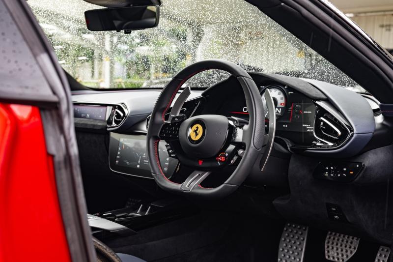 sieu xe,  singapore,  ferrari,  812,  812 superfast,  12cilindri,  ferrari 12cilindri,  v12,  hut khi tu nhien,  849 testarossa,  testarossa,  hybrid,  v8 anh 5