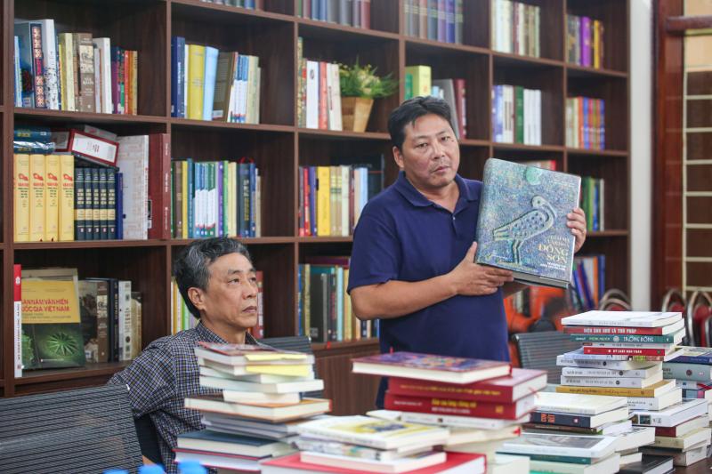 Giai Sach Quoc gia anh 4