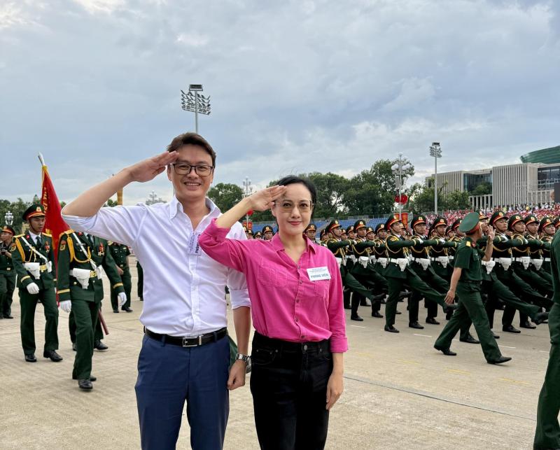 nguoi doc thuyet minh A80 anh 1