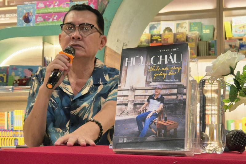 NSUT Huu Chau gia gai anh 1