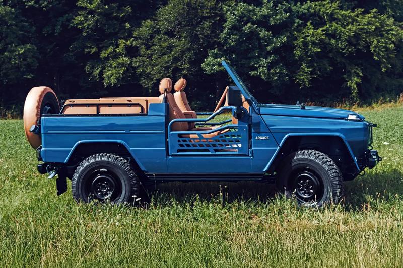 SUV,  quan su,  quan doi,  singapore,  mercedes,  mercedes-benz,  g-class,  mercedes-benz g-class,  240gd,  240 gd,  mercedes-benz 240 gd,  xe do,  arcade,  w460 anh 3