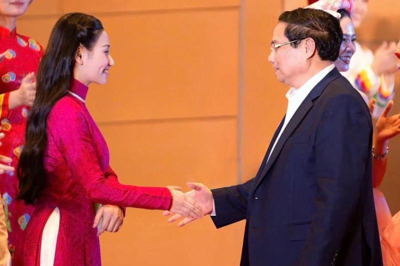 quan nhan Nga Trung anh 2