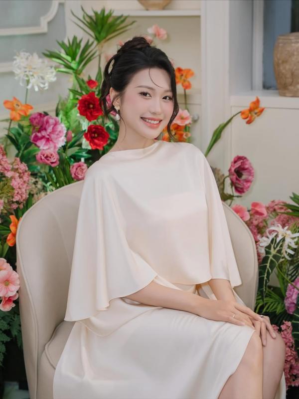 Newsfeed Rate,  Huynh Giao,  rich kid mien Tay,  rich kid Huynh Giao,  Tam Tit,  Ngoc Trinh,  Doan Hai My,  vo Doan Van Hau,  WAG,  Hanh Sino anh 10