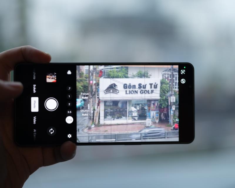 Sony Xperia 1 anh 2