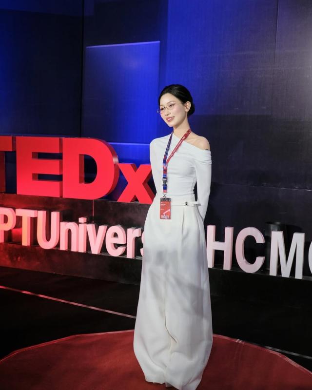 Thach Trang,  Thach Trang phot,  yo bae,  Thach Trang TED,  Thach Trang yo bae anh 1