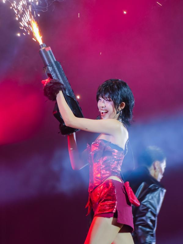 Em xinh anh 2