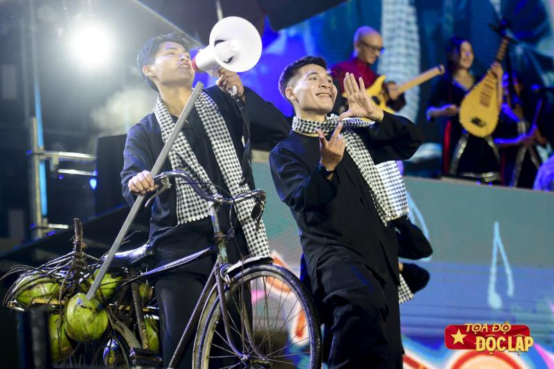Le hoi Doc Lap anh 32