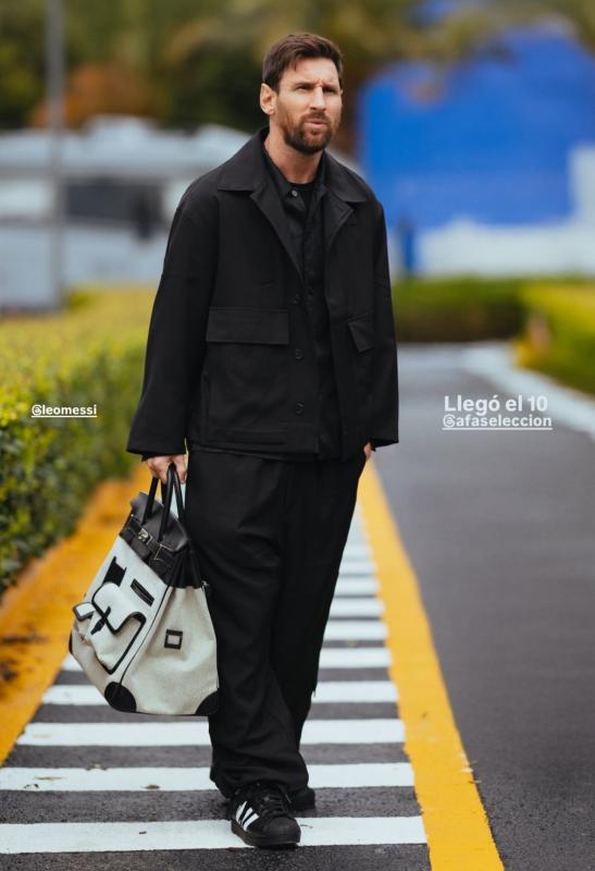 Birkin cua Messi,  Tui Hermes Messi,  Hermes Birkin gia,  Messi Hermes Cargo,  Tui Birkin da chien,  Phong cach Messi Birkin anh 2