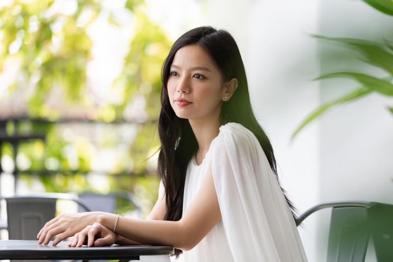 nu chinh phim Mua do anh 1